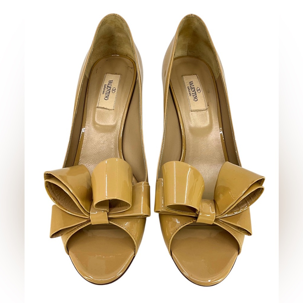 Valentino Beige Bow Peep-Toe Kitten Heels